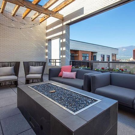 Colorado Springs Luxurious Unit With Mountain View Apartment Екстериор снимка